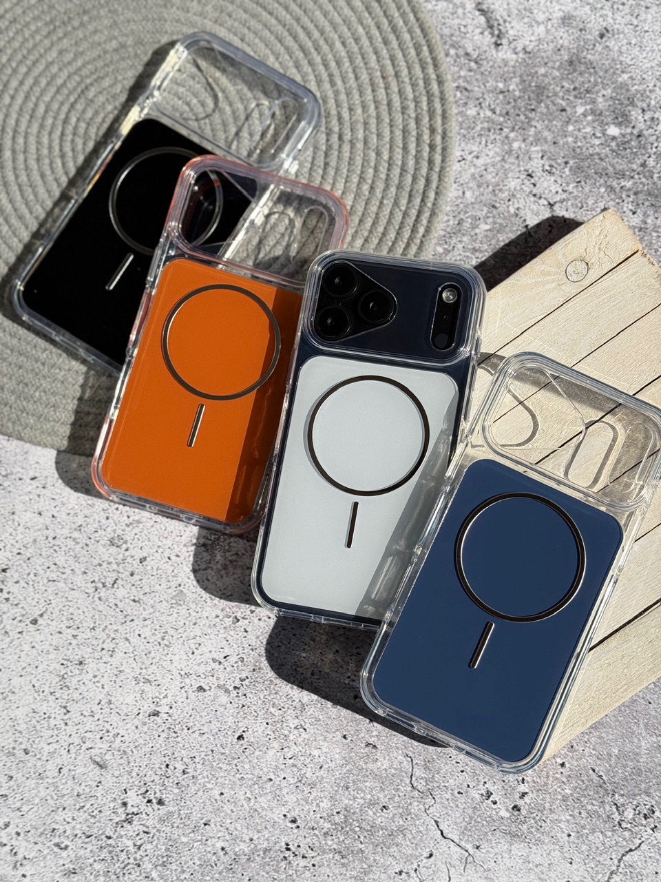 قاب Protective Case سری 17 آیفون با مگ سیف