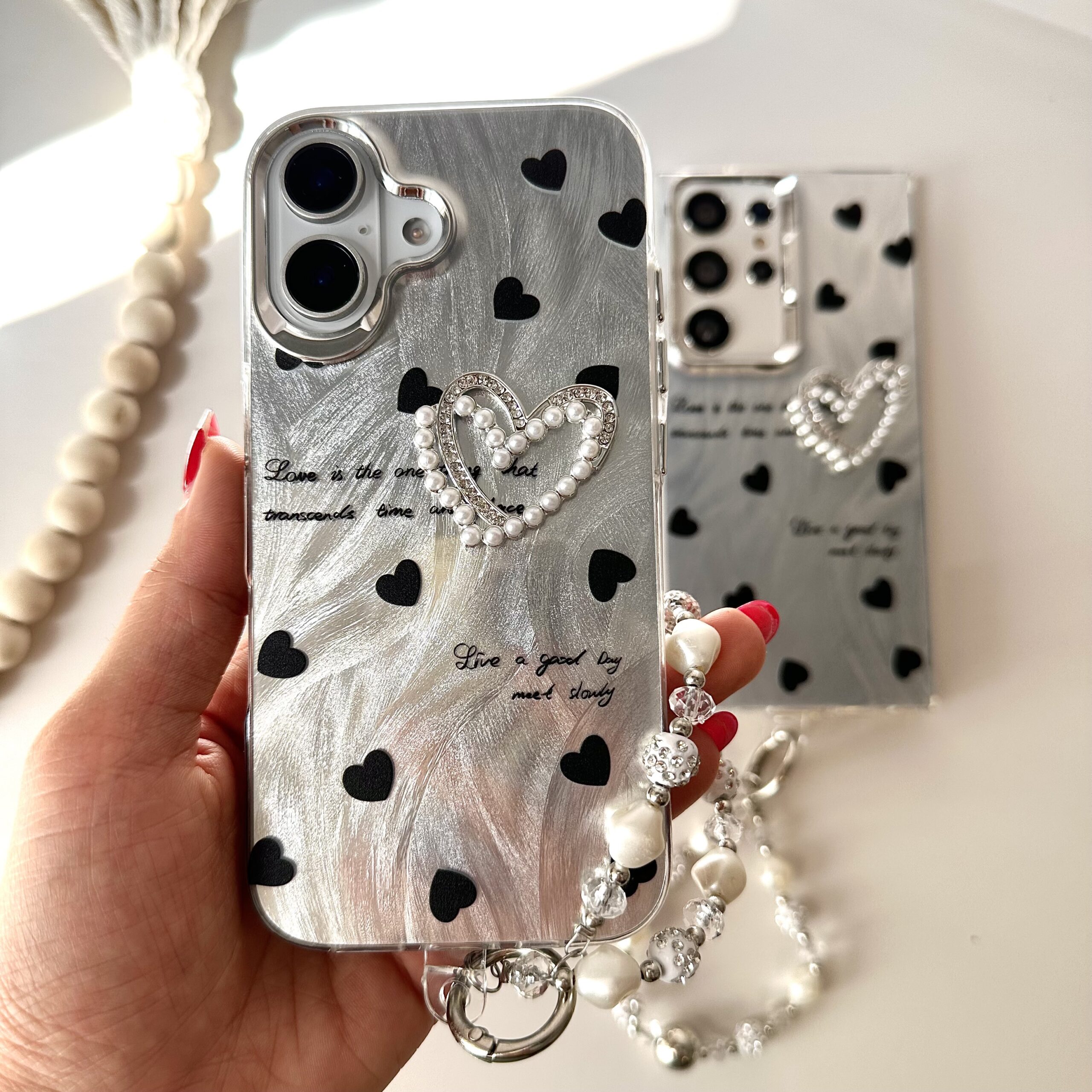 قاب Black Hearts آیفون