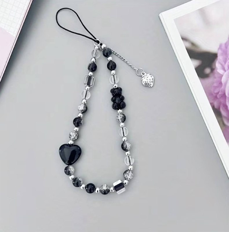 بند آویز قلب مشکی